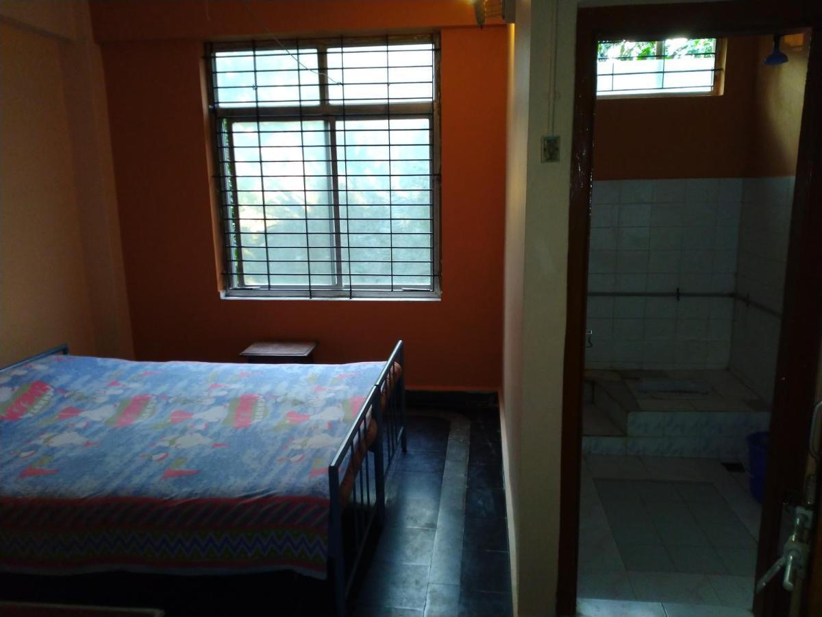 Shastri Guest House جوكارنا المظهر الخارجي الصورة